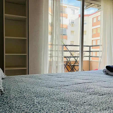 Neptuno - Coqueto Estudio En El Centro De Apartamento